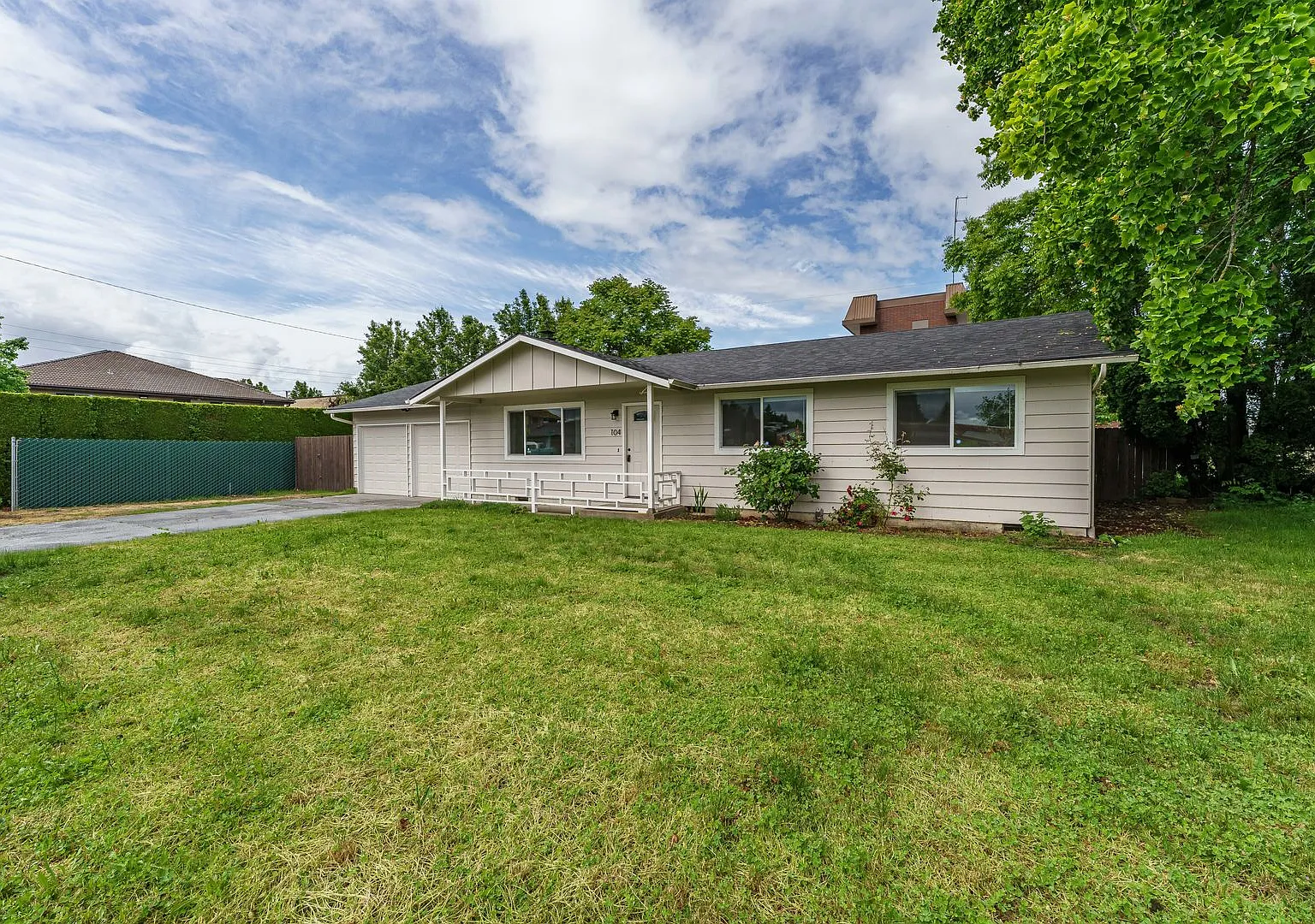 Updated 3-Bedroom, 2-Bath Home with Fully Fenced Backyard & Garage — Photo 2