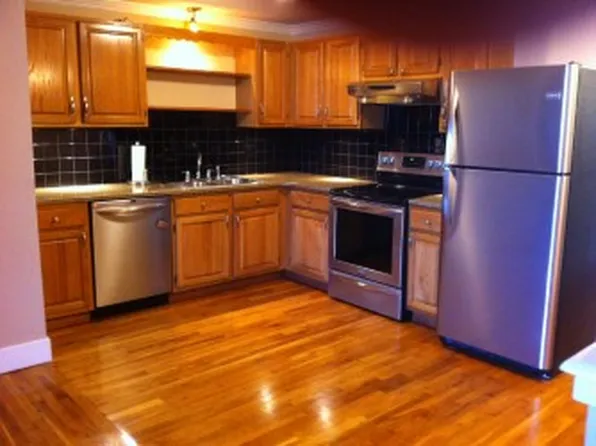 567 Smithfield Rd APT 44, North Providence, RI 02904