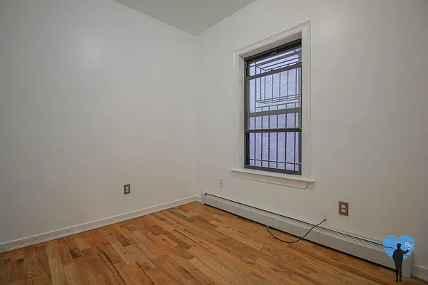Rented by Next Door Realty NYC | media 32
