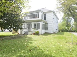 406 S Market St APT 3, Marion, IL 62959
