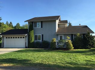 8323 Pheasant Dr, Blaine, WA 98230