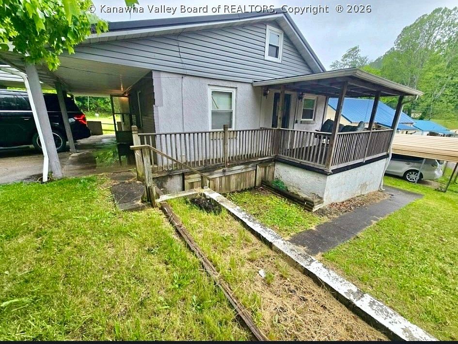 1st image of 502 Green Valley Dr