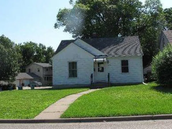 3342 France Ave N, Robbinsdale, MN 55422