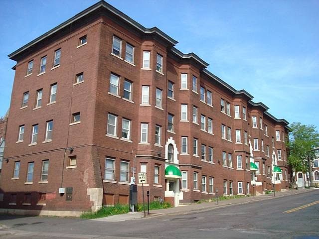 1st image of 117-119 N 2nd Ave E