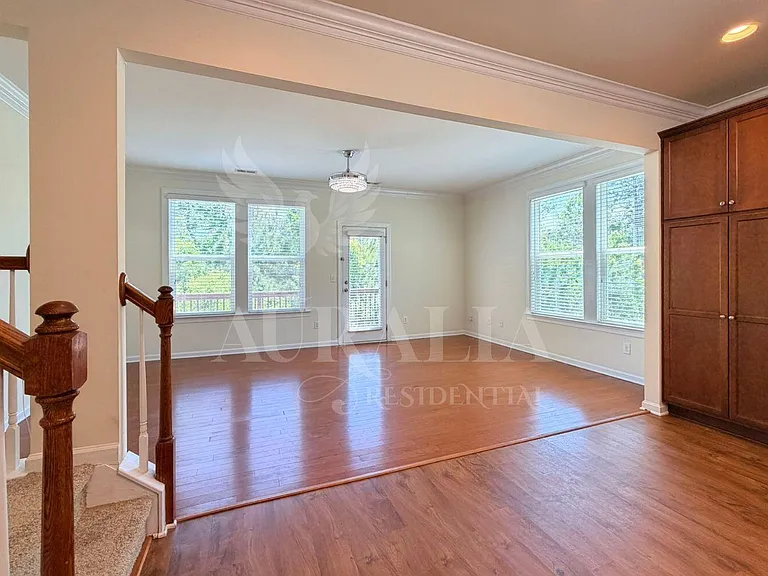 2135 Junewood Ln — Photo 9