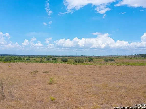 TRACT P Fm 108 LOT RURAL, Smiley, TX 78164