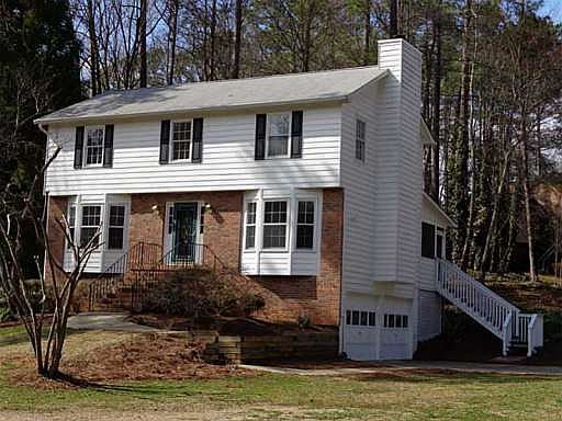 2nd image of 4807 N Hames Ct NE