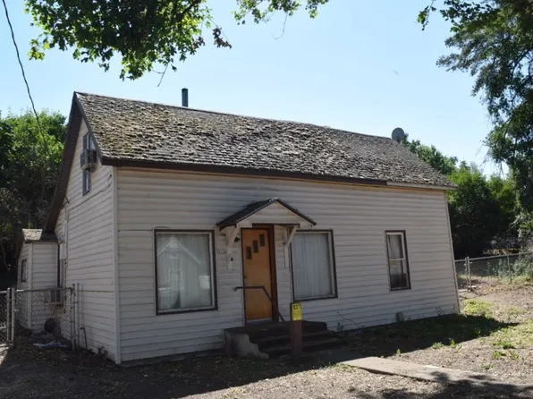 313 S Broad St, Weston, OR 97886