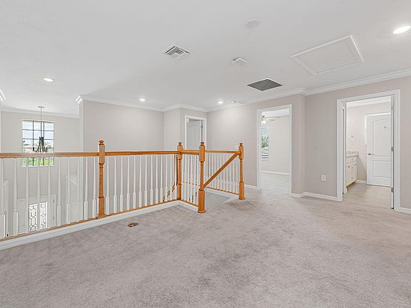 5th image of 9403 Foxglove Ln