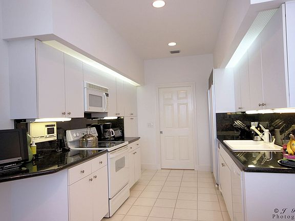 5th image of 254 Eagle Dr