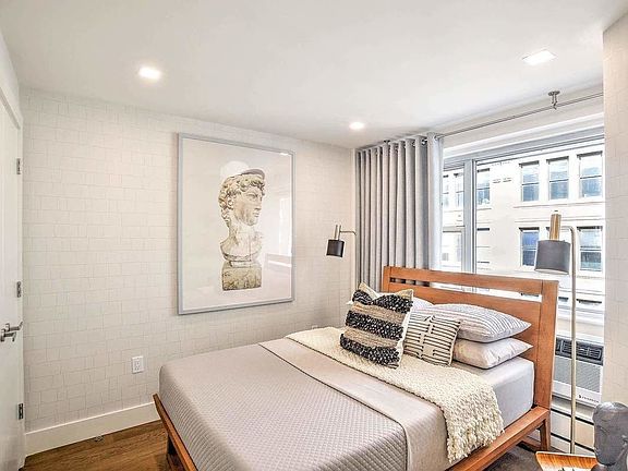 4th image of 60 E 12th St APT 3H