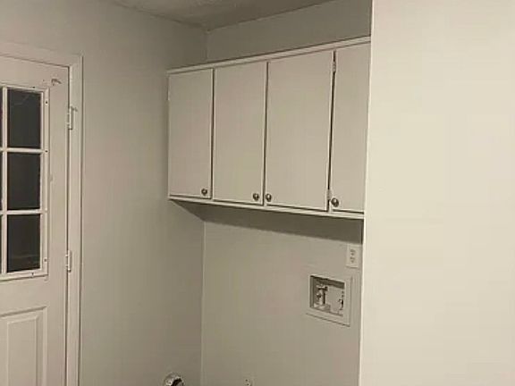 5th image of 3718 Brickmont Dr