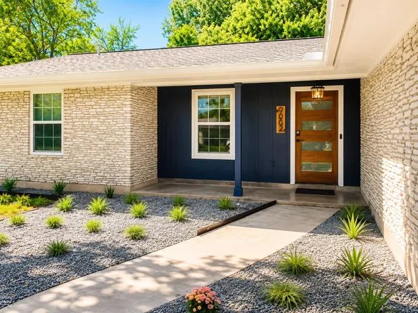 9002 Lodge Ct, Austin, TX 78758