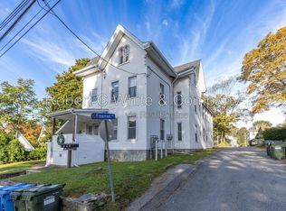 16 Spaulding St APT 1, Norwich, CT 06360