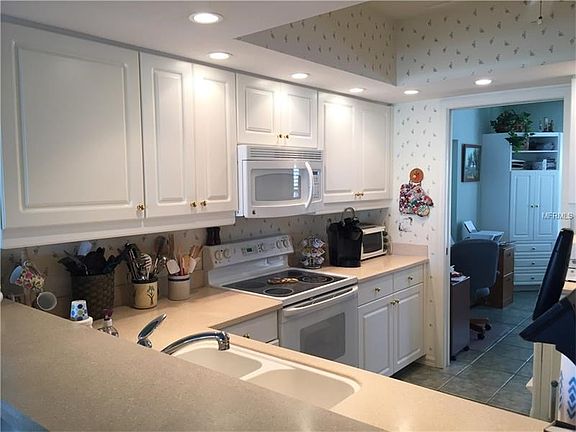 Open Kitchen