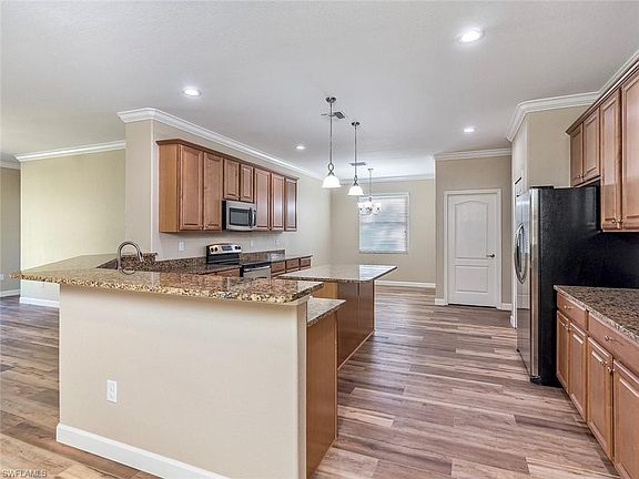 5th image of 21475 Bella Terra Blvd