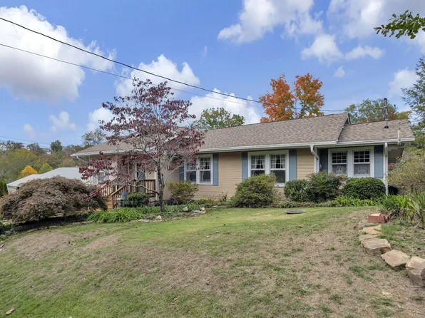 3305 Alta Vista Dr, Chattanooga, TN 37411
