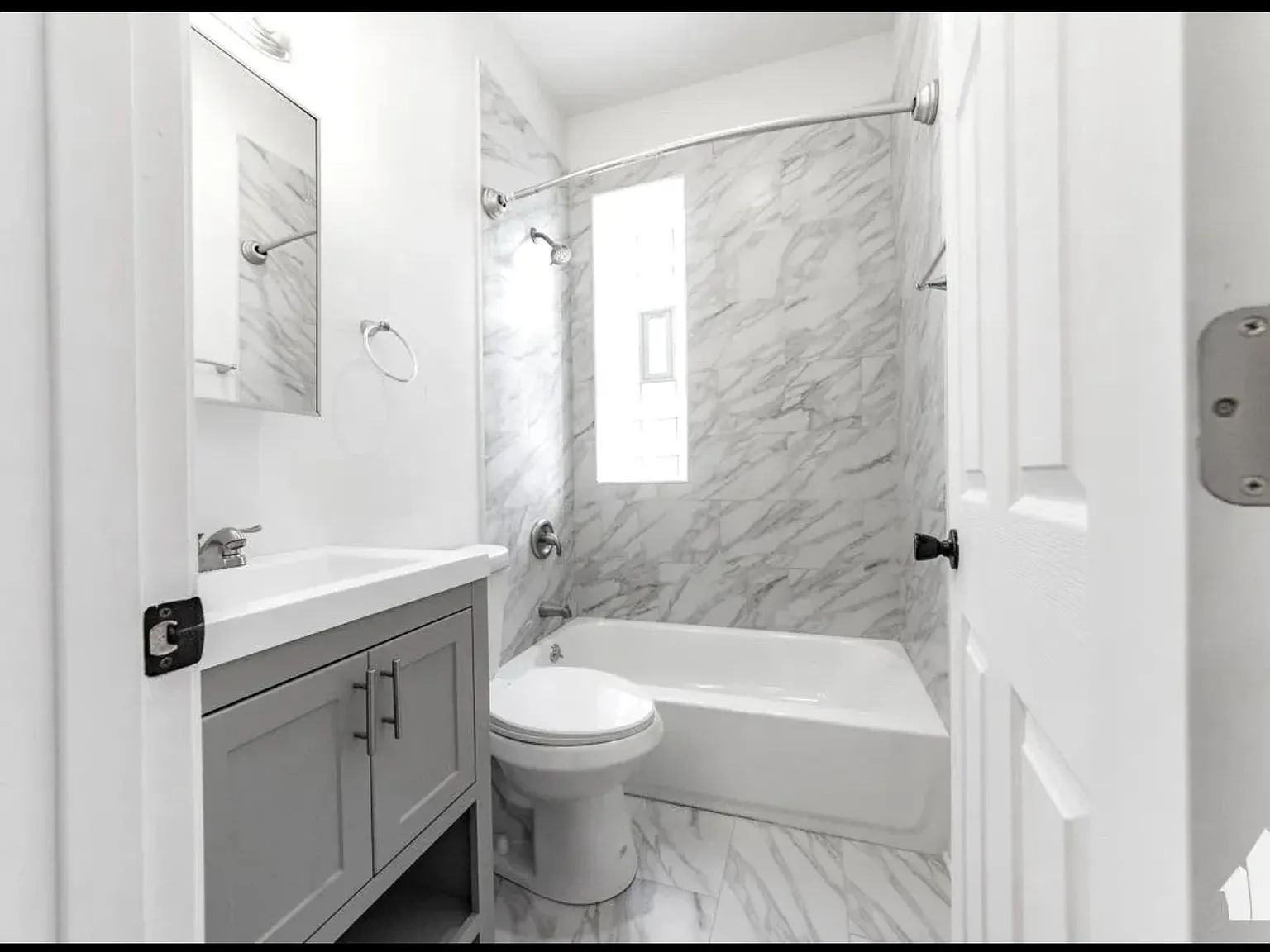 4 bed, $3,600 — Photo 4