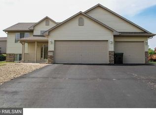 13755 Bluewing Dr, Rogers, MN 55374