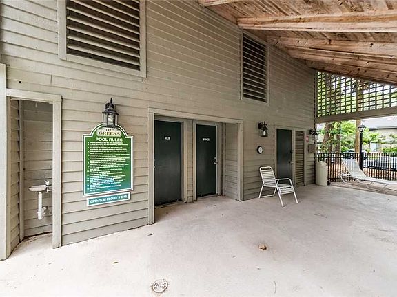 2nd image of 113 Shipyard Dr APT 204