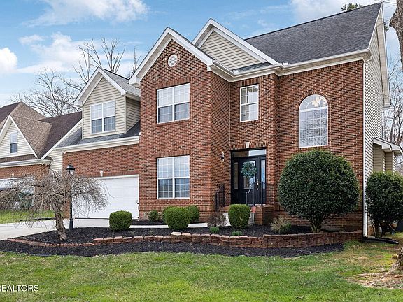 2nd image of 11034 Eagle Creek Ln