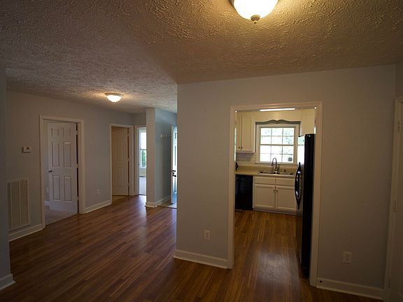 5th image of 105 John Lemley Ln