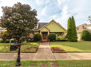 217 Horse Creek Dr, Chattanooga, TN 37405