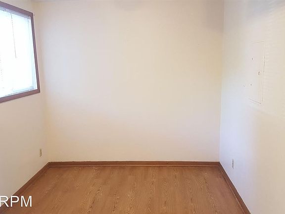 4th image of 604 E Seerley Blvd APT 10