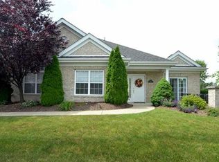 703 Cambridge Dr, Presto, PA 15142