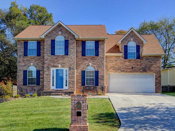 2nd image of 4603 Aylesbury Dr