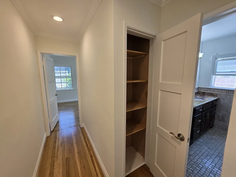 20758 Stephanie Dr — Photo 18