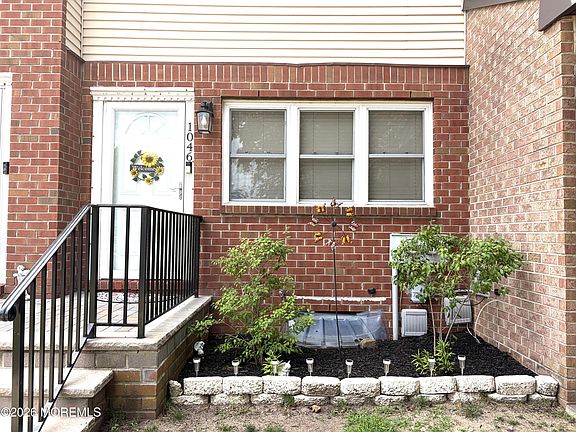 3rd image of 1046 Tammy Court