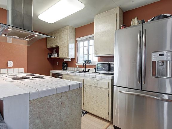 5th image of 4783 Capay Dr Unit 4