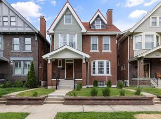 5855 Degiverville Ave, Saint Louis, MO 63112