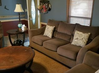 238 Lacis Ln, Hollister, MO 65672