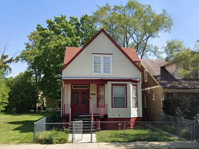 3 bed, 1.5 bath, 1200 sqft, $2,000 — Photo 1