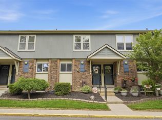 356 Hartman Ln, Saline, MI 48176
