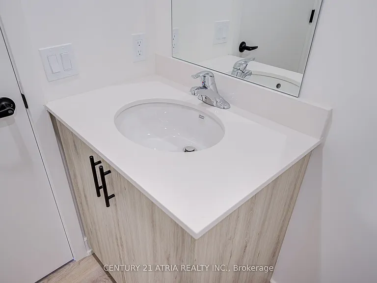 2475 Old Bronte Rd #804 — Photo 19