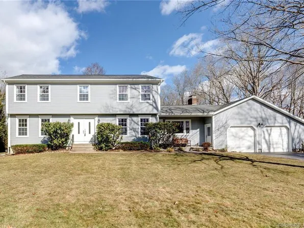 9 Cardinal Road, East Lyme, CT 06333