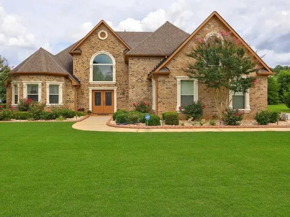 345 Masters Club Blvd, Hampton, GA 30228