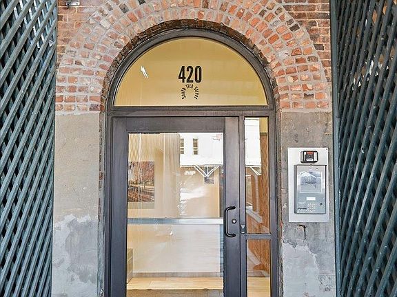 2nd image of 420 S 11th St APT 305