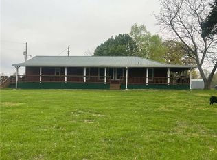 14722 NE County Road 2763, Adrian, MO 64720