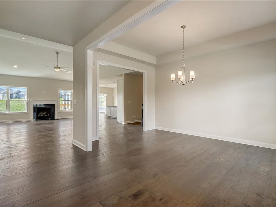 Southfork Ranch Plan, Stone Ridge & The Woods of Stone Ridge, Lake