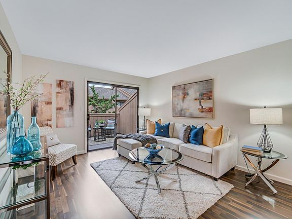 2nd image of 538 Ironwood Ter APT 7