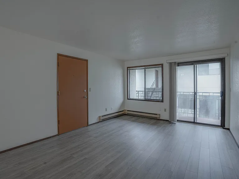 1122 NW Market St #5 — Photo 23