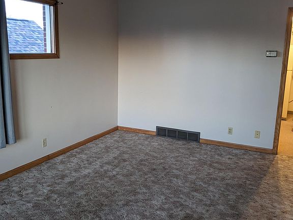 3rd image of 1486 N 11th St