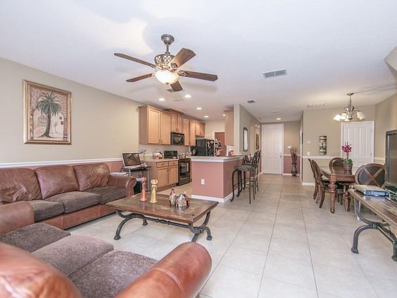 2nd image of 3140 Riachuelo Ln