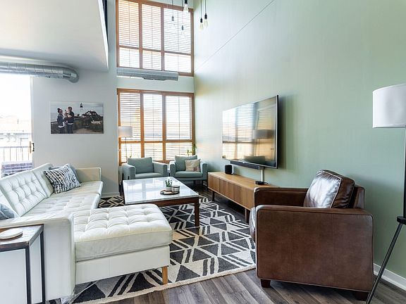 2nd image of 1829 3rd Ave S APT 209