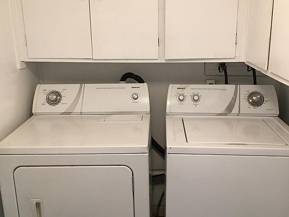 4th image of 4224 Kansas St