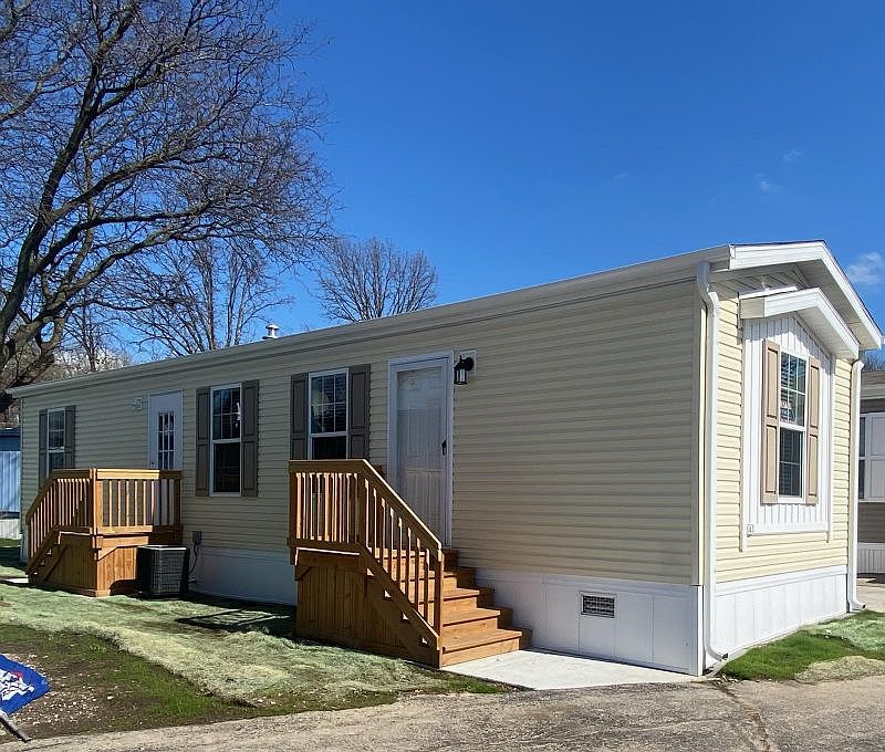 1st image of 10315 W Greenfield Ave #643